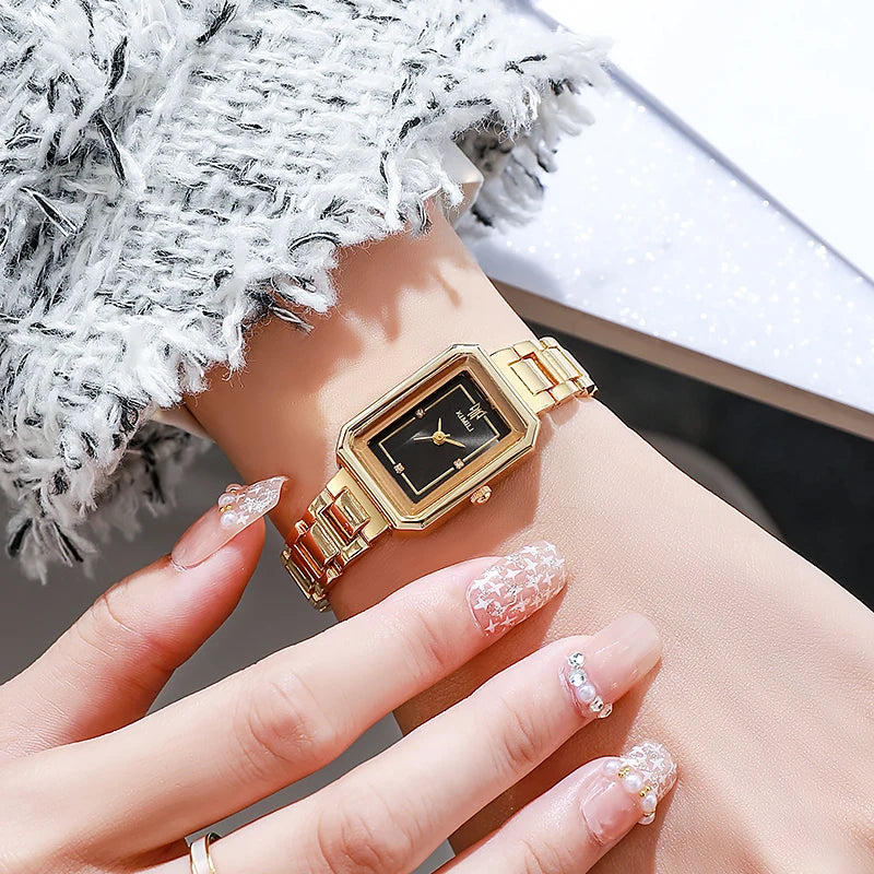 Women's Luxury Exquisite Watch Fashion Retro ElegantQuartz Analog!