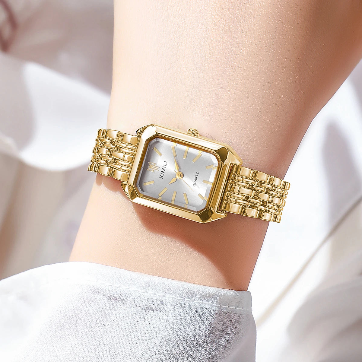 Women's Luxury Exquisite Watches Versatile Ladies' College Style Quartz!