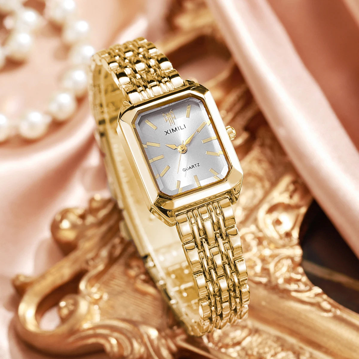 Women's Luxury Exquisite Watches Versatile Ladies' College Style Quartz!