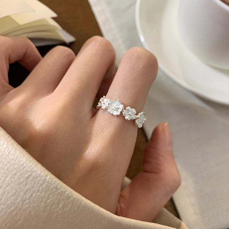 Silver Adjustable Flower Rings!